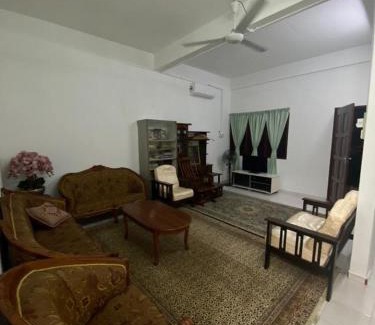 Temerloh District House | Homestay Tok Aki
