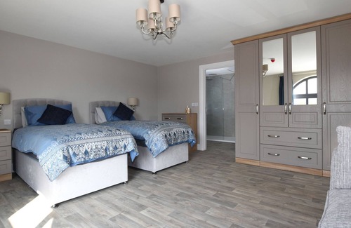 Hillsborough House | Homestead Hillsborough Guest Rooms