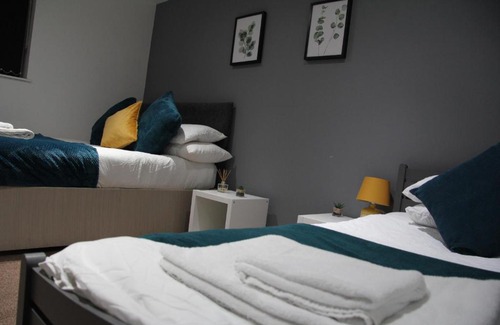 Gabalfa Apartment | Homesy SA Cardiff - Long stay offer! Modern house! 5 Guests! Business & Leisure