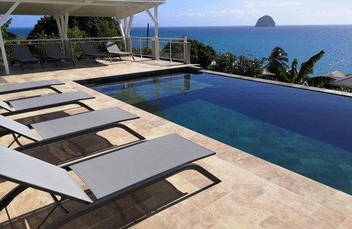 Le Diamant Apartment | Homevasion Martinique