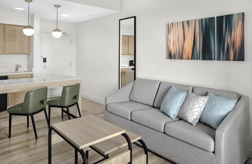 Fayetteville Hotel | Homewood Suites by Hilton Fayetteville