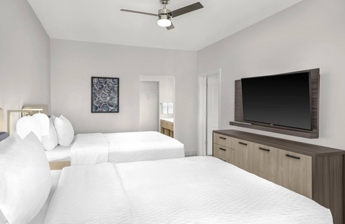 Fayetteville Hotel | Homewood Suites by Hilton Fayetteville