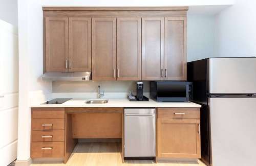 Broomfield Hotel | Homewood Suites by Hilton Broomfield Boulder