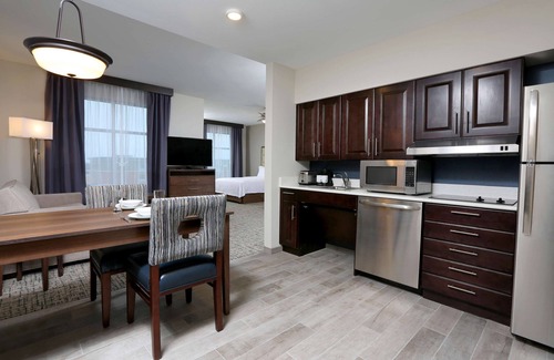 West Fargo Hotel | Homewood Suites by Hilton West Fargo Sanford Medical Center