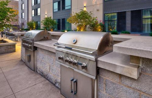 Strip District Hotel | Homewood Suites by Hilton Pittsburgh Downtown