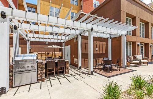 Shreveport Hotel | Homewood Suites by Hilton Shreveport