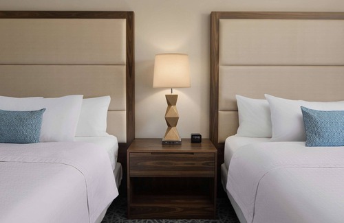 Lubbock Hotel | Homewood Suites by Hilton Lubbock
