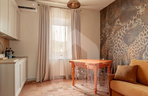Pontasserchio Apartment | Homiday- Casa Oriana- Apt Giraffe