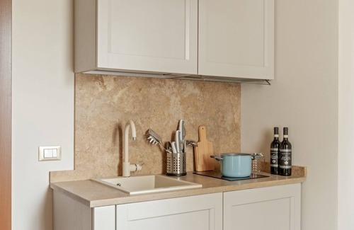 San Martino a Ulmiano Apartment | Homiday - Oriana House - Apt Savana