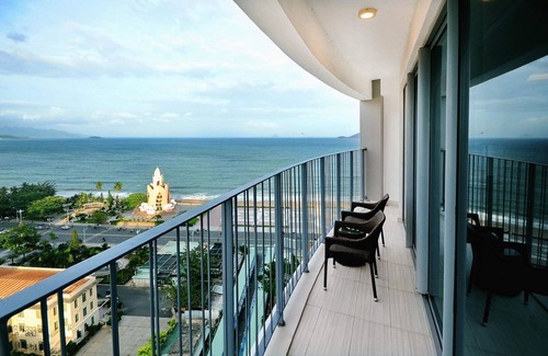 Tran Phu Beach Apartment | Homie Panorama Nha Trang