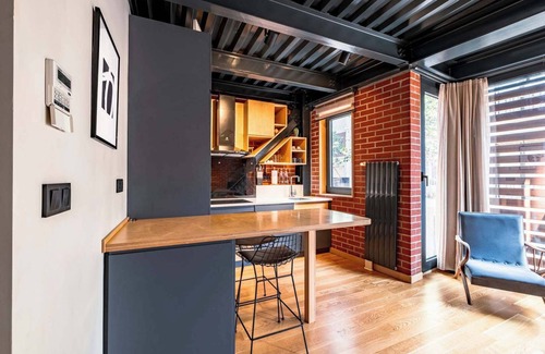 Taksim Apartment | Homie Suites | Cihangir | 1br Apartment #L2