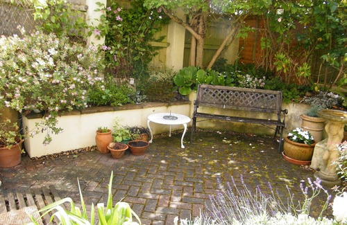 Otterton Cottage | Homley Cottage in pretty Devon village, great location for walks & birdwatching!