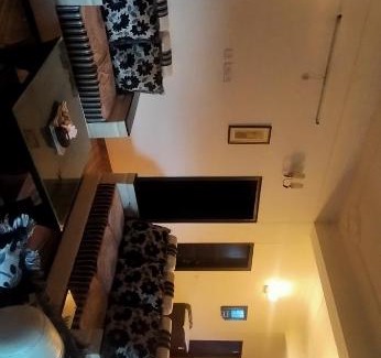 Salogra Bed & Breakfast | Honey Apple