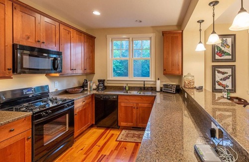 Bear Lake Reserve House | Honey Bear Hollow w/access to exclusive, world class Bear Lake Resort amenities