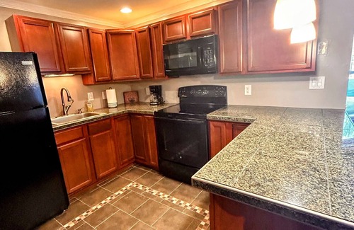 Ashfield House | Honey Oak Manor, Charming 4-bedroom house with WiFi, AC in lovely Jim Thorpe