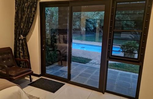 Hluhluwe Apartment | Honeybird self catering Accommodation