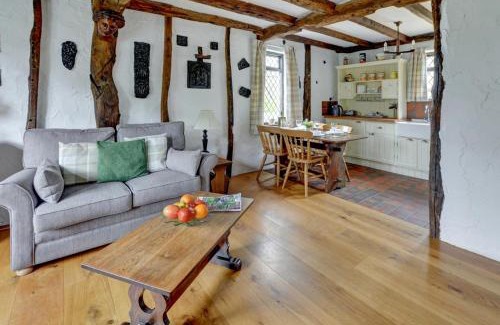 Croyde House | Honeycott