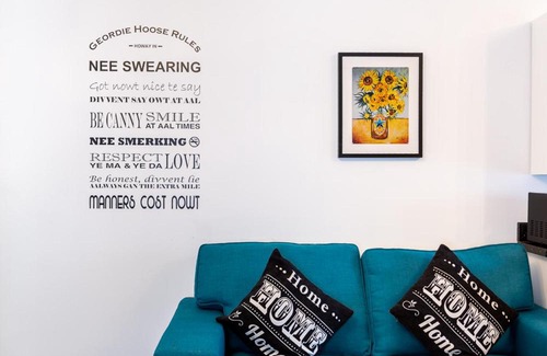 Newcastle-upon-Tyne Apartment | Honeypot House