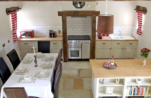 Meerbrook Cottage | Honeystone