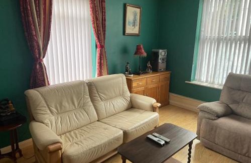 Mexborough Apartment | Hope St Apartment