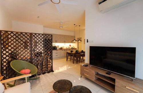 Hulu Kinta Apartment | Horizon Ipoh 8Pax 3R2B - Tropical Bali Retreat