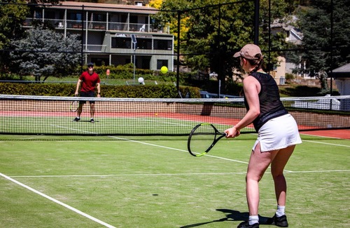 Jindabyne Apartment | Horizons 113 is a mere 3-minute walk to the heart of Jindabyne