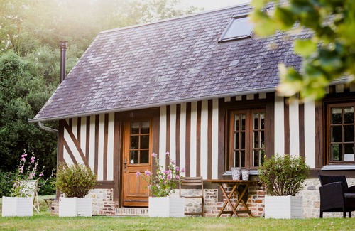 Heuland Cottage | Hortense's Small Cottage - 15min Deauville and 5min Villers s/Mer beach