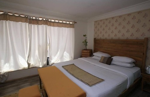 Leh Bed & Breakfast | Horzay stays - Single Room with Mountain View - 2