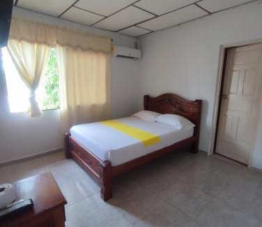 Santa Cruz de Mompox Hotel | HOSPEDAJE CASA JENIFER SPA MOMPOXx