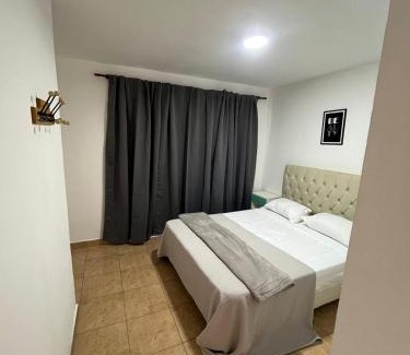 La Union Apartment | Hospedaje LH primero F a 15 minutos del aeropuerto Ezeiza!