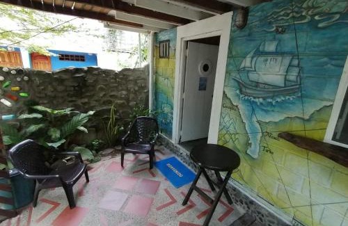 Capurgana House | Hospedaje Pirata Express