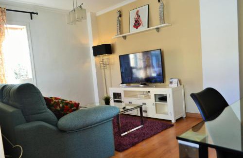 Bailen-Miraflores Apartment | HOSPiTALES CENTRO SUITES