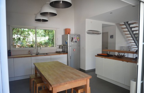 Soorts-Hossegor Villa | Hossegor villa between lake and ocean sleeps 12 6 rooms heated pool