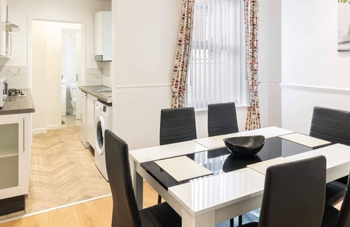 Liverpool House | Host & Stay | Bardsay Road