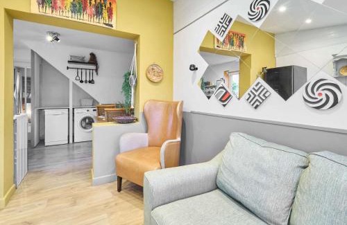 Canterbury House | Host & Stay - Cedar Cottage