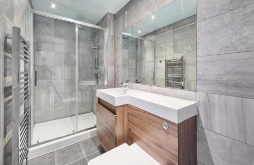 Canterbury House | Host & Stay - Cedar Cottage