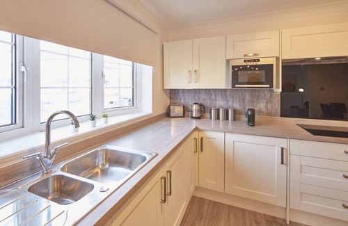 Darlington House | Host & Stay | Dacama @ Dene Grove