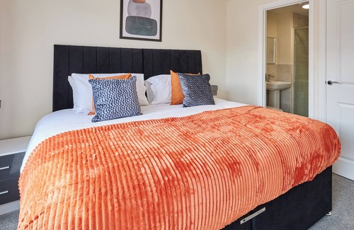 Milton Keynes House | Host & Stay | Fen Street