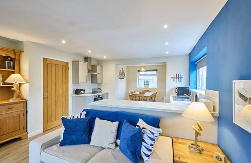 Bamburgh House | Host Stay Kittling Nook