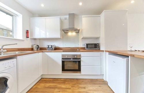 Seahouses Apartment | Host & Stay | Ocean Pearl