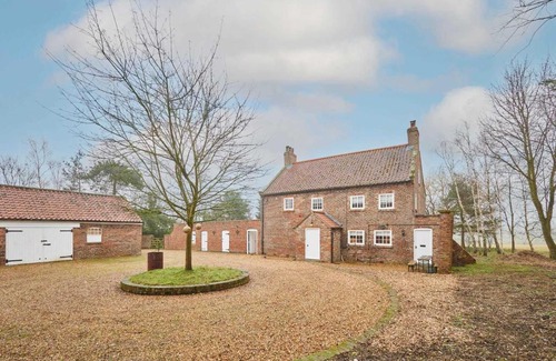 Thirsk House | Host & Stay - Paradise Farm
