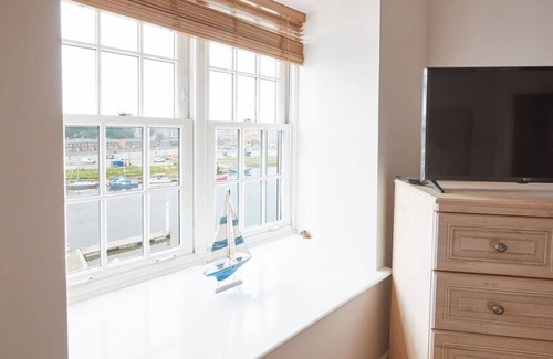 Whitby Apartment | Host & Stay | Seal Watch
