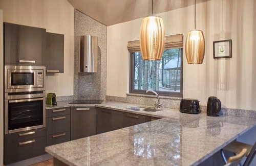 Briggswath Ski Chalet | Host & Stay | Simon Howe Lodge