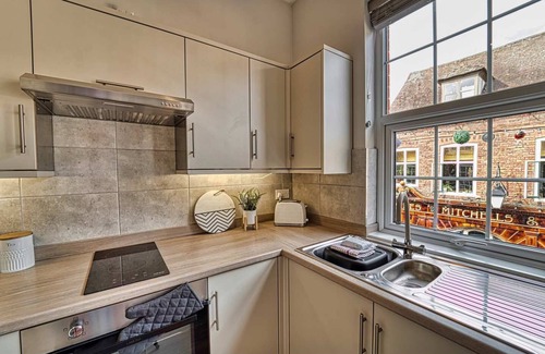 Worcester Condo | Host & Stay | Taylor Apartment