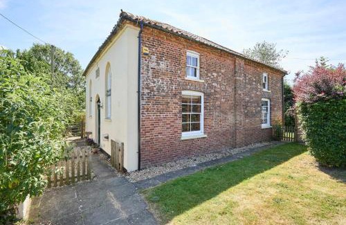 Snettisham House | Host & Stay - The Chapel