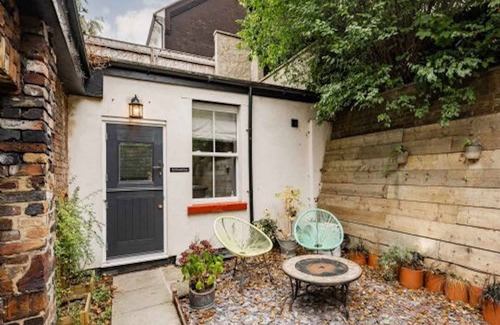 Norwich Apartment | Host & Stay | The Old Laundry House