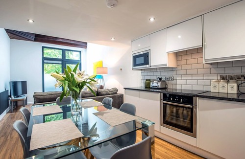 Durham Apartment | Host & Stay | The Wolsey