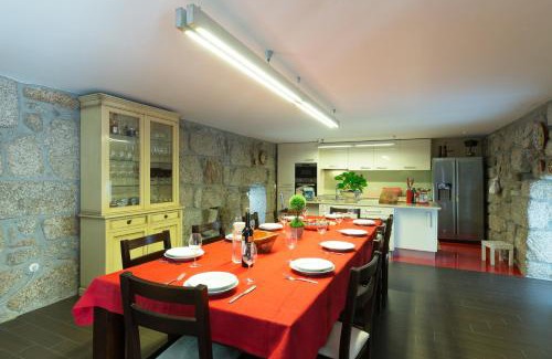 Travanca House | Host Wise - Boutique Country House w Pool