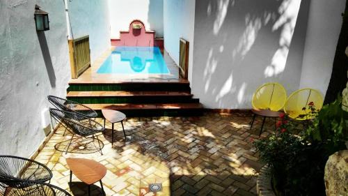 Carmona Bed & Breakfast | Hostal Café FRENTEABASTOS