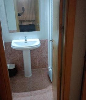 Aranda de Duero House | HOSTAL CEPA DE ORO